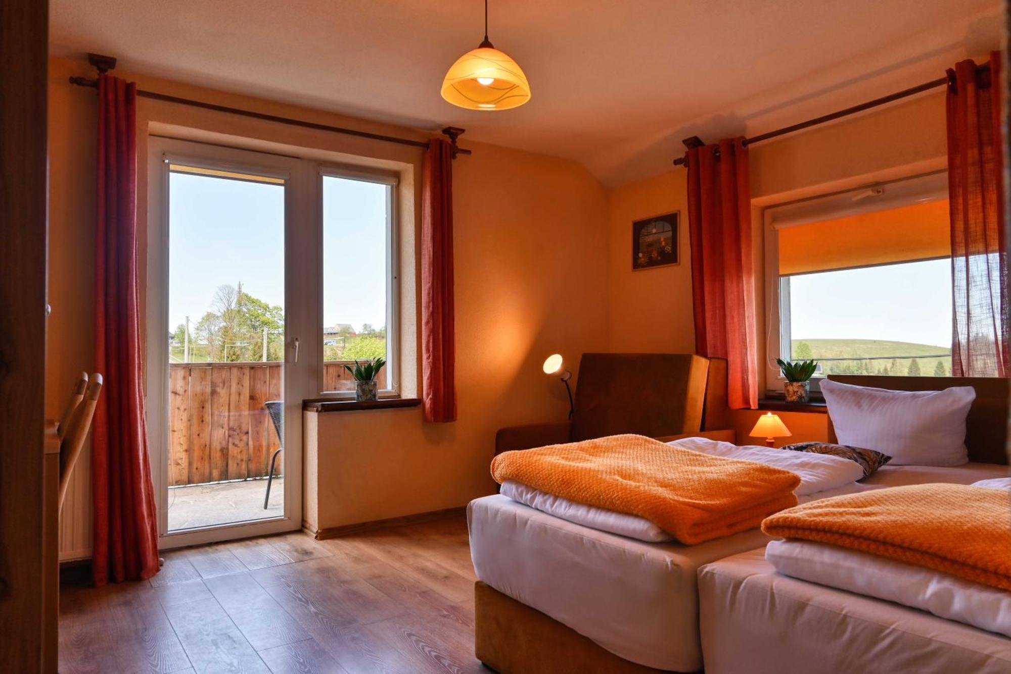 Osrodek Jagienka Zieleniec Bed & Breakfast Duszniki Zdroj Exterior photo